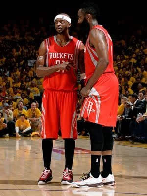 图片报：诺伊尔参加了拜仁周五训练，对阵弗赖堡可以首发上场